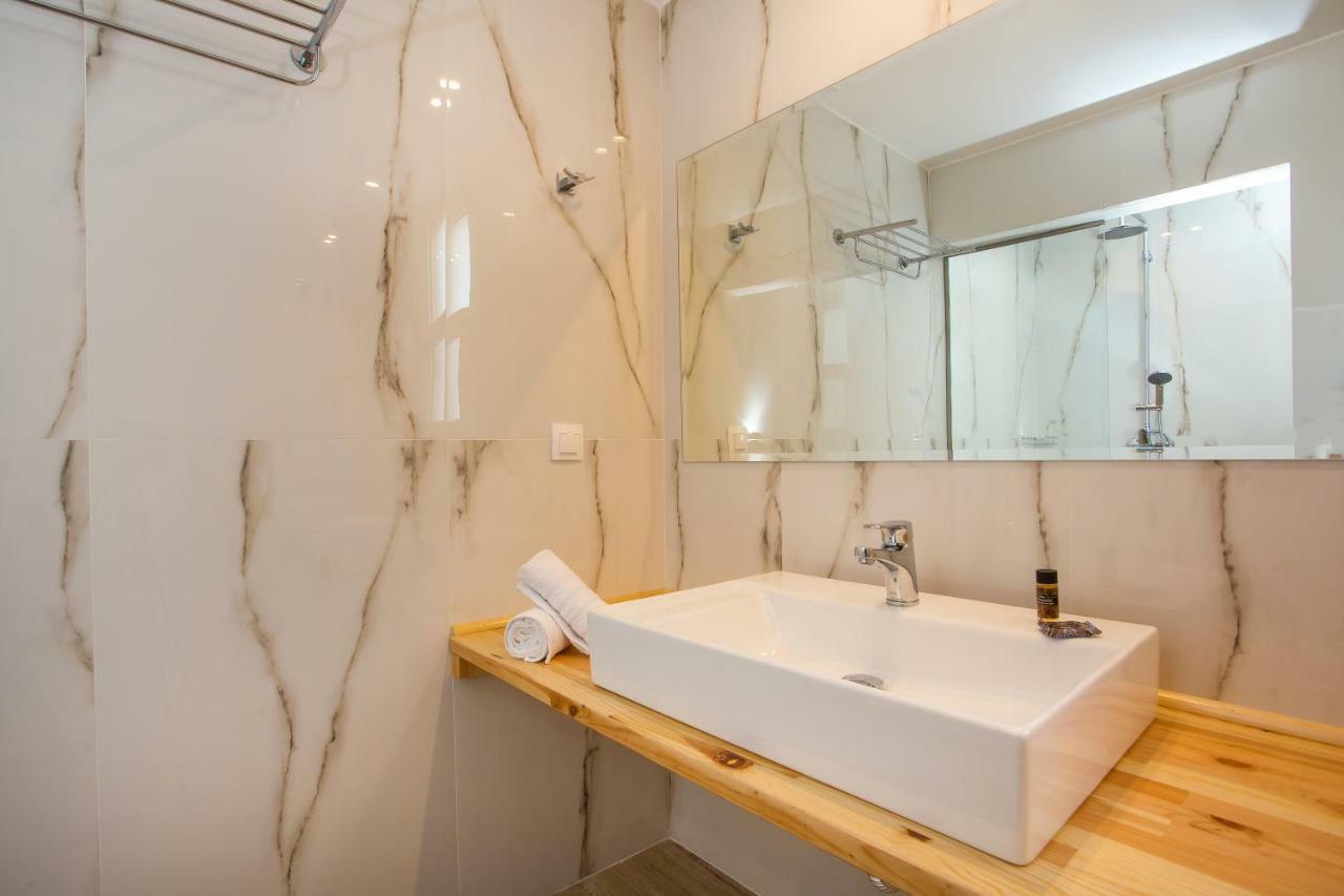 Avi Suites 2 Faliráki Kültér fotó